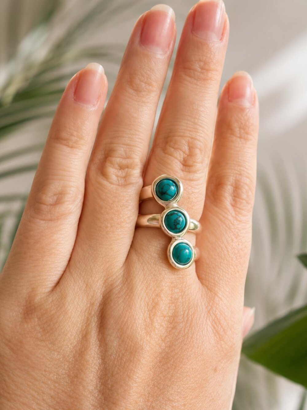Turquoise Cabochon Ring | Size 8 | Silver